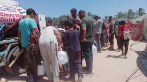 Provides 5000 Liters of Water to Gaza Refugee Camps